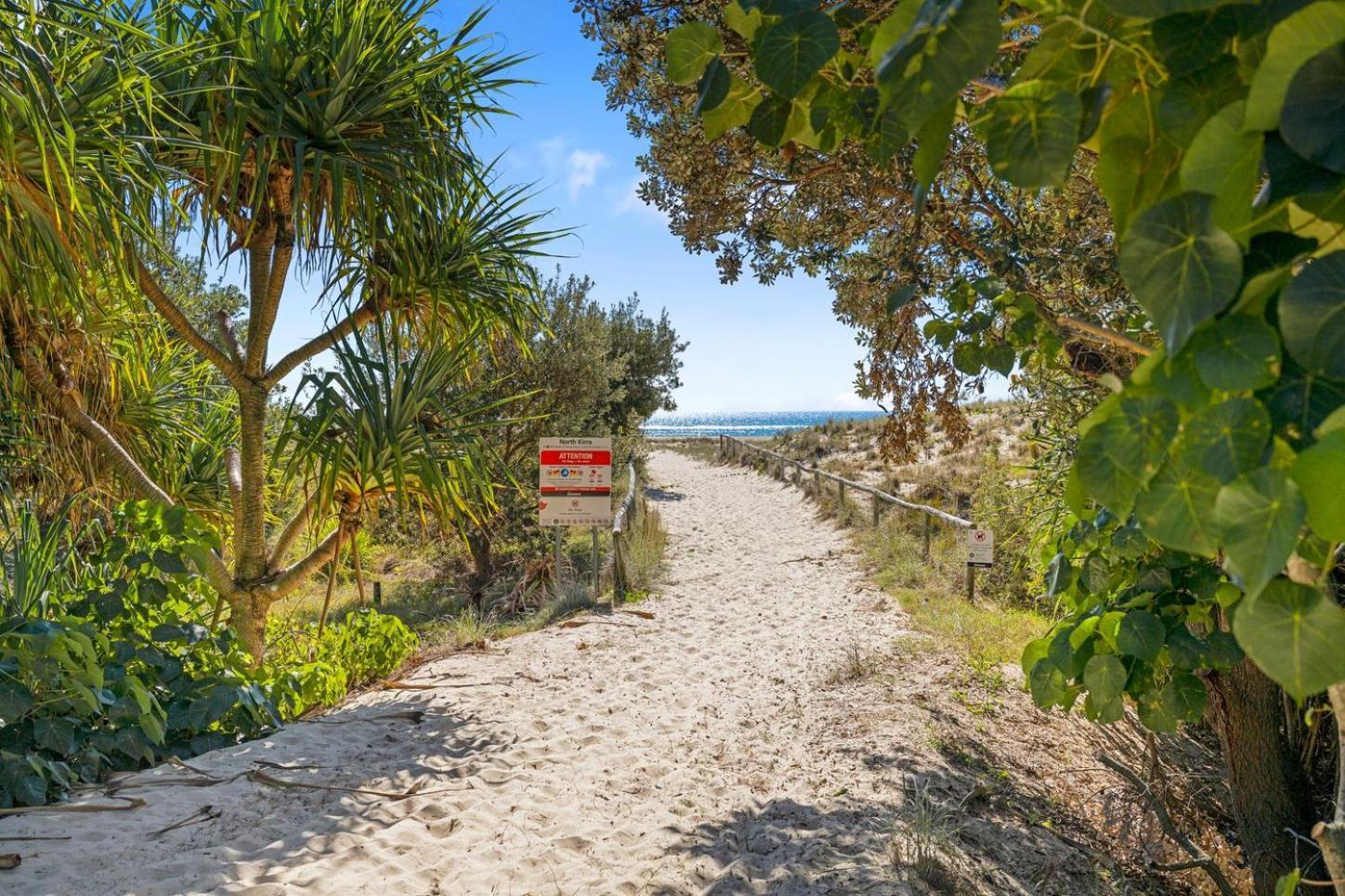 Bila Vista Kirra Beachside Apartments Gold Coast Exterior photo
